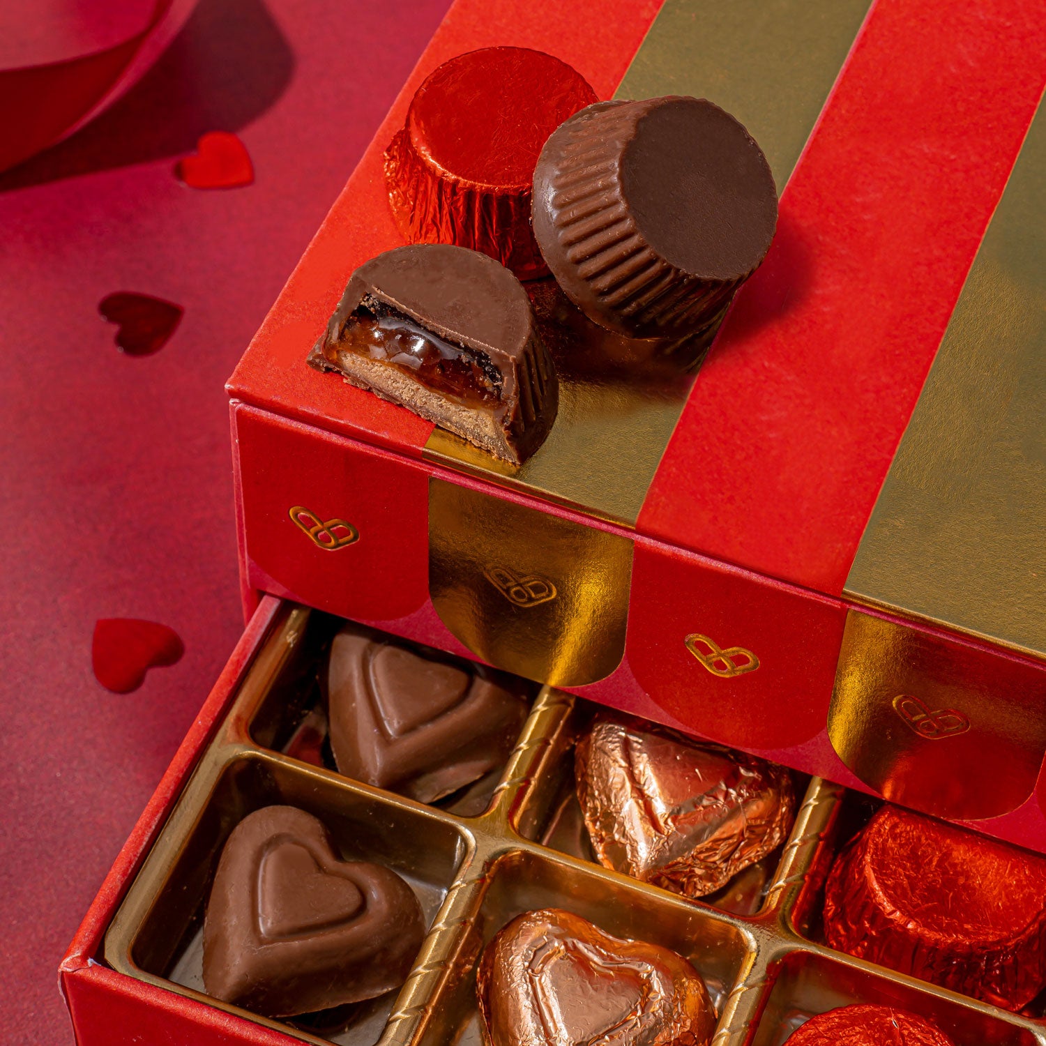 Two-Tier Treasures Of The Heart