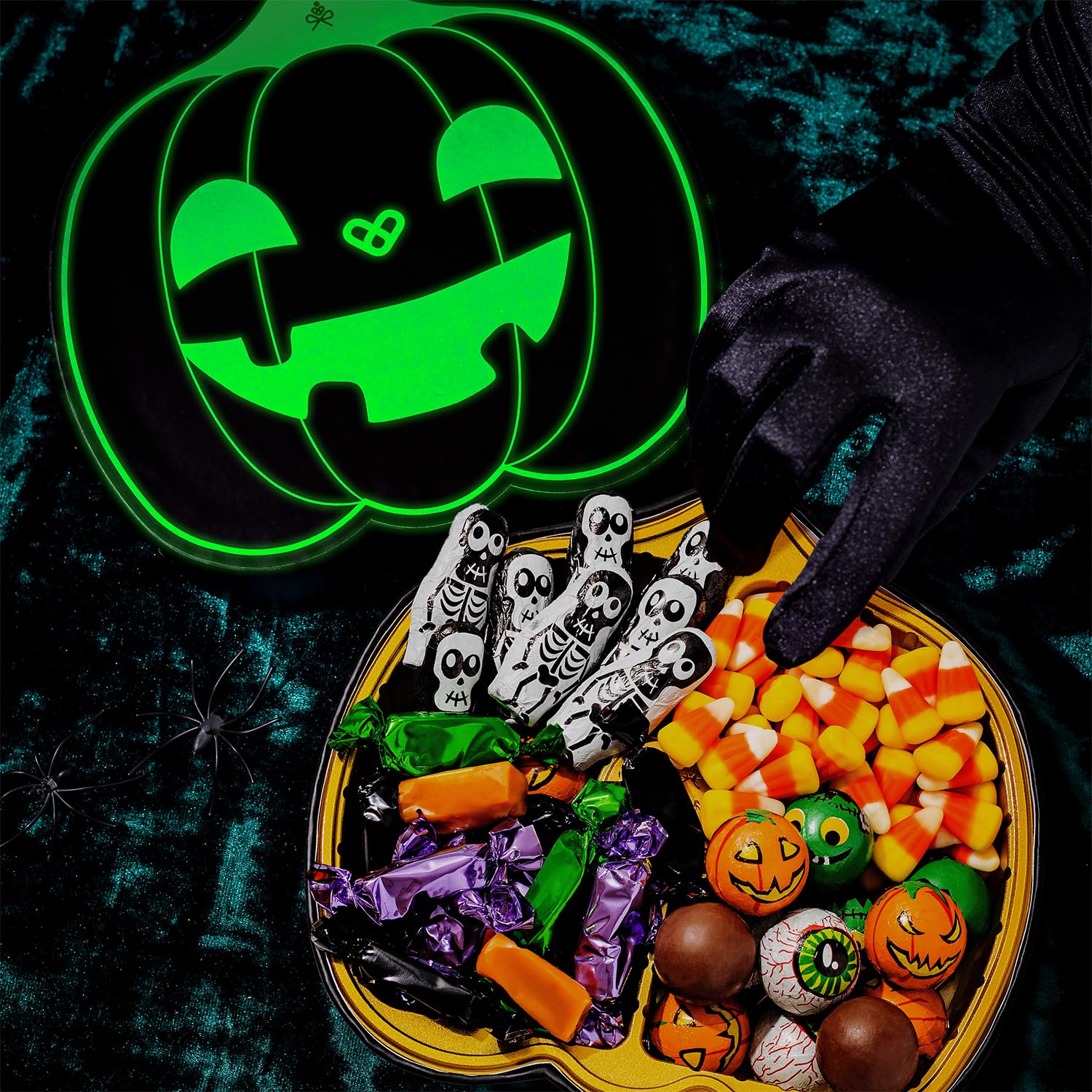 Halloween Candy Gift Box, Glow-in-the-Dark Pumpkin – Bonnie and Pop