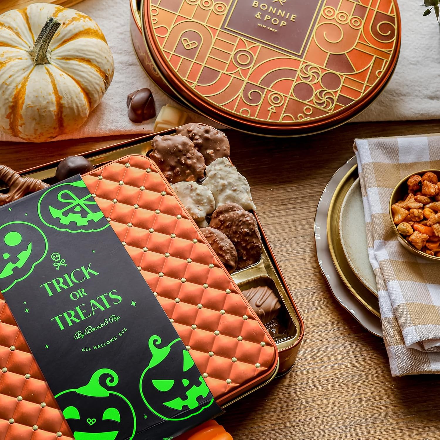 Halloween Chocolate Gift Basket, Glow-in-the-Dark Candy Tin – Bonnie & Pop