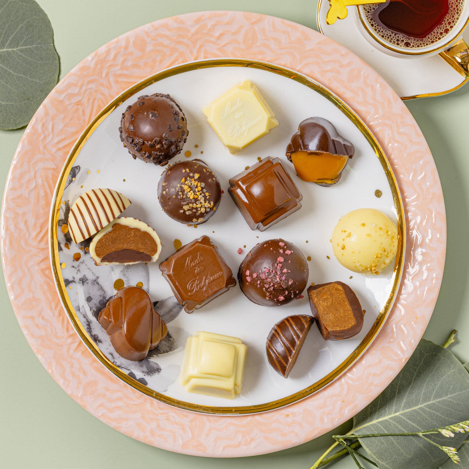 Chocolate Gift Basket for Women– Gift Tin with Assorted Chocolates