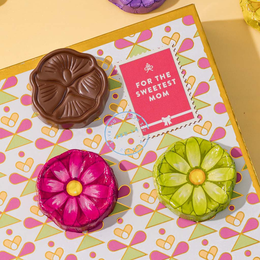 Mother's Day Gift, Chocolate Card Gift Box, 6 Individually Wrapped Chocolates, Food Sweets Candy Gift Greeting