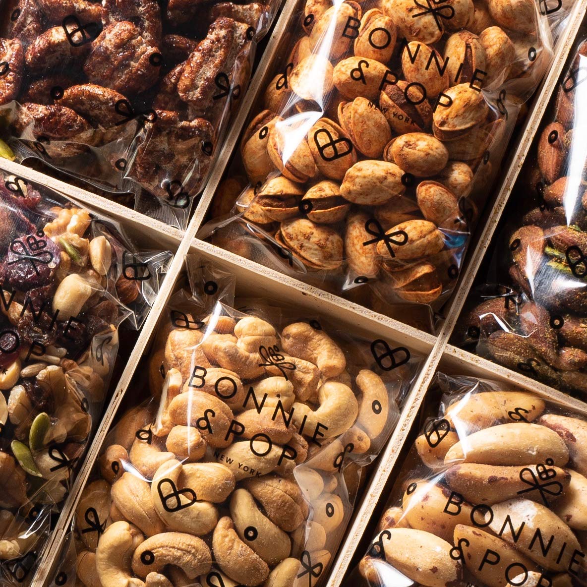 Deluxe Holiday Nut and Snack Gift Crate