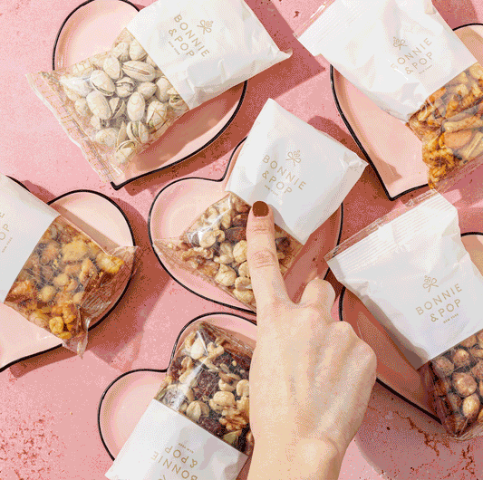 What Are the Best Gourmet Snacks for Gifting?
