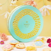 Cookie Gift – Flower-Shaped Shortbread Cookies in Blue Tin