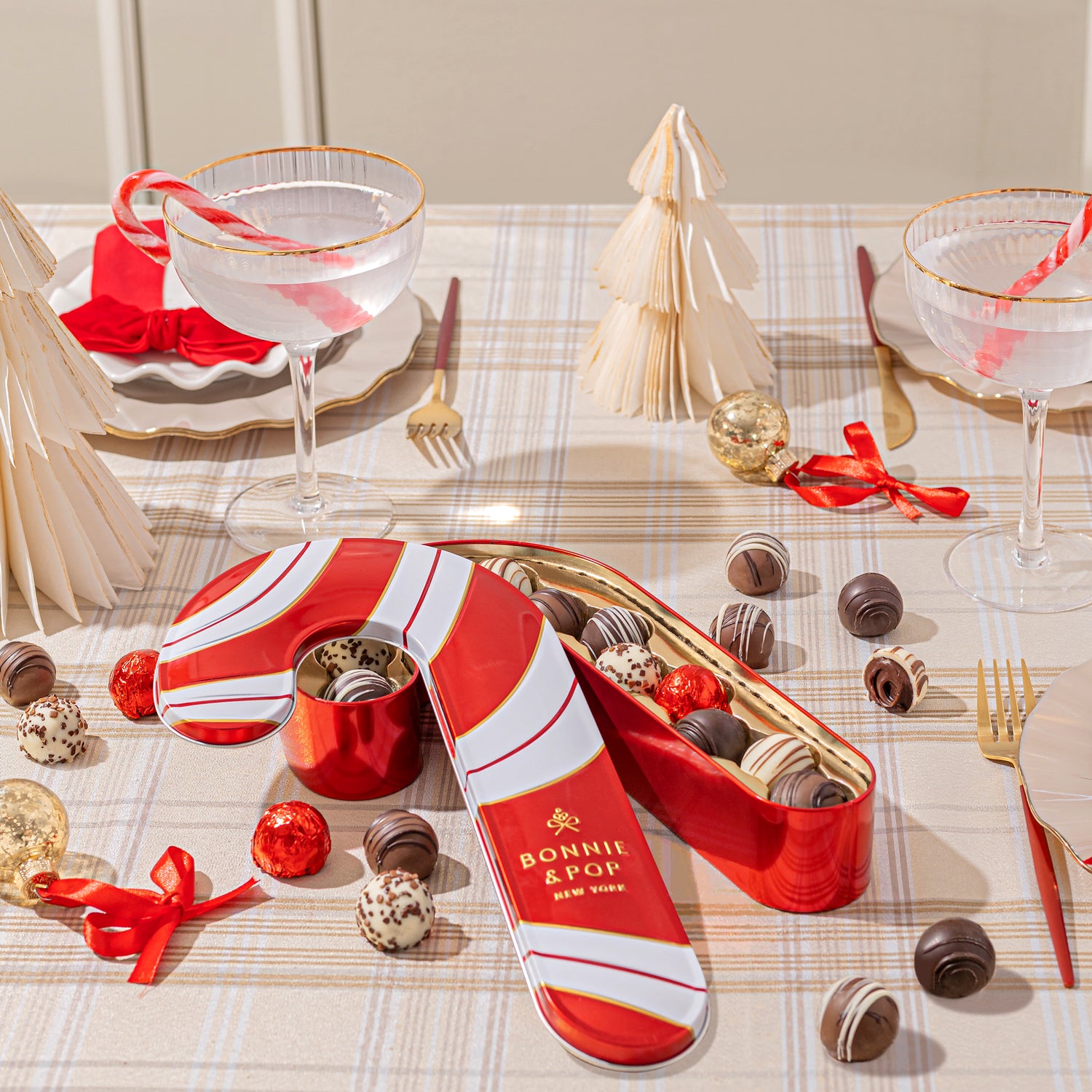 Candy Cane Gift Tin – Bonnie and Pop