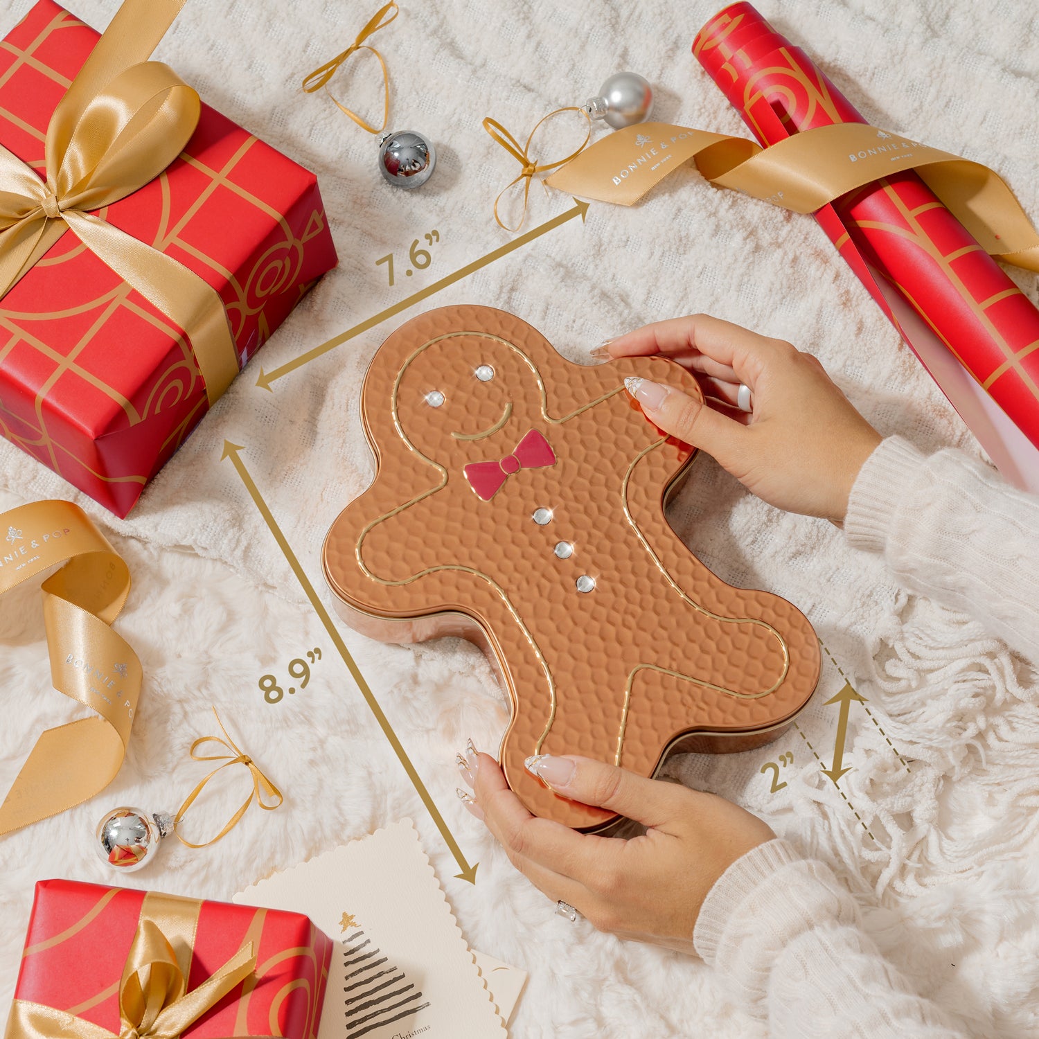 Christmas Gift – Gold Gingerbread Tin Filled with Festive Red & Gold Bon Bons