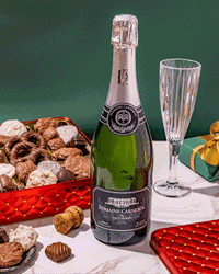 Luxury Sparkling Wine & Chocolate Gift Set – Bonnie & Pop x Domaine Carneros | Elegant Wine & Chocolate Gift Box for Christmas, Anniversary & Corporate Gifting