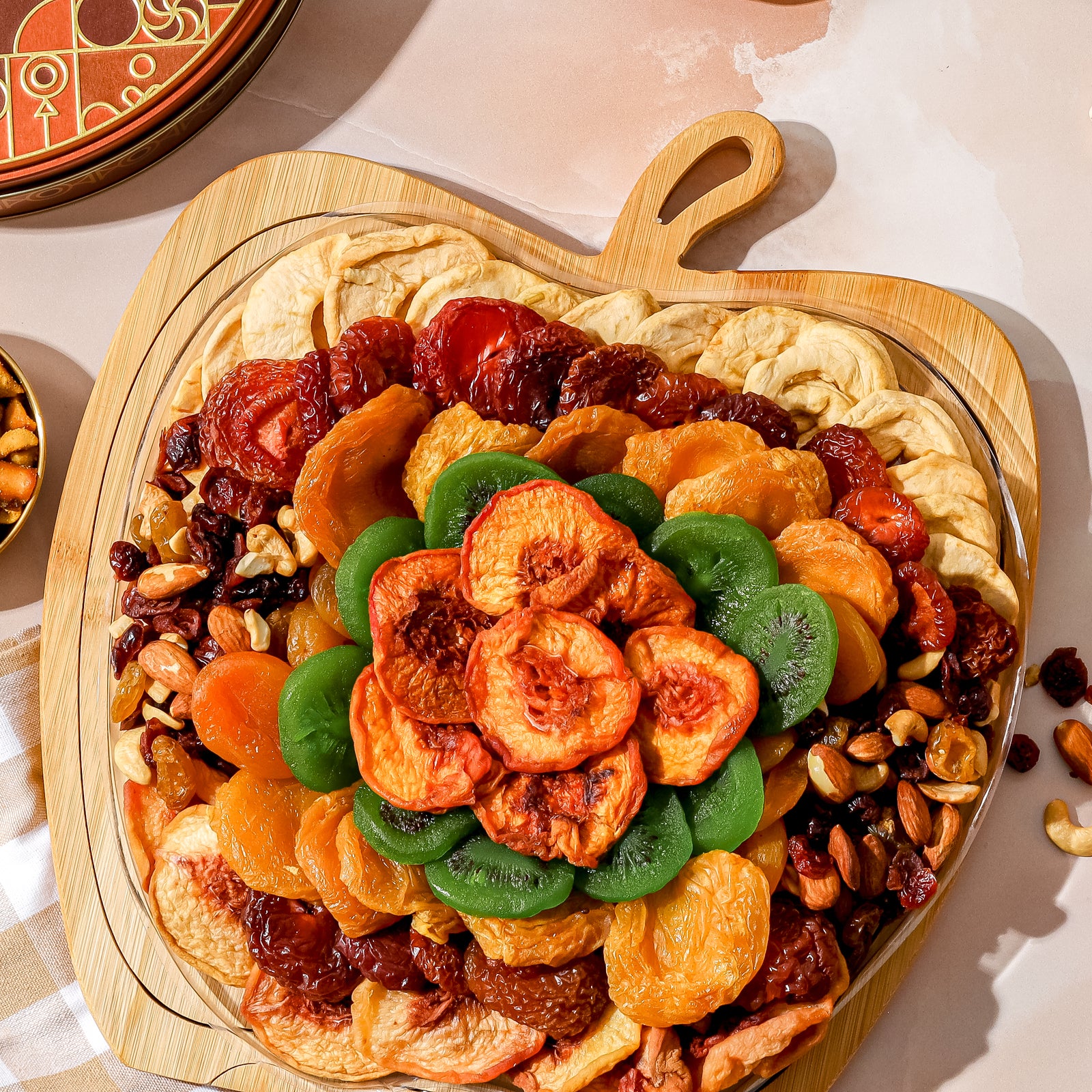 Fruit Gift – Deluxe Dried Fruit & Nut Gift in Reusable Apple-Shaped Tray