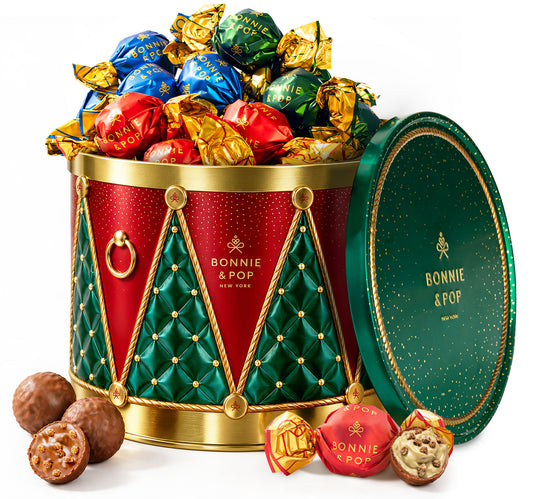 Christmas Chocolate Bon Bons Gift Tin – Hazelnut, Milk & Pistachio